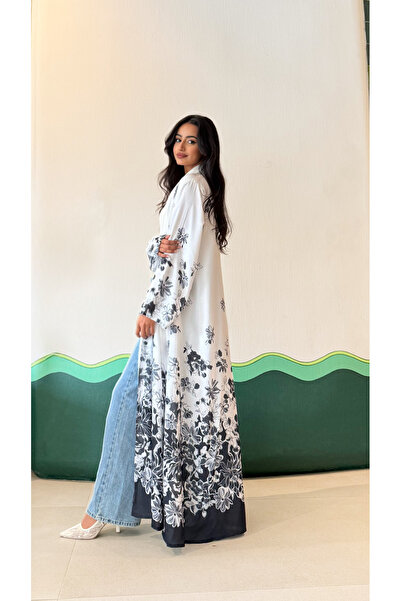 AYA MWT517 - Black and white floral print abaya