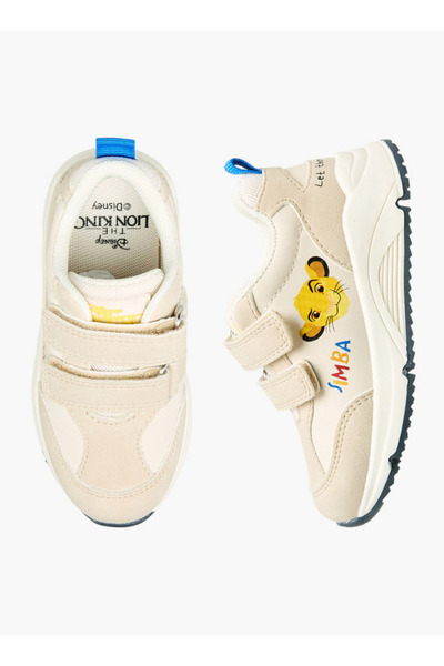 Disney حذاء رياضي للأولاد بطبعة سيمبا بخطاف وحلقة