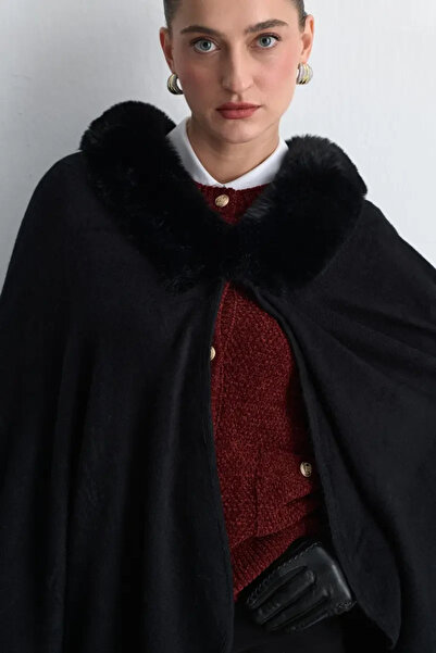 Gusto Wool Knit Cape with Faux Fur Detail - Black