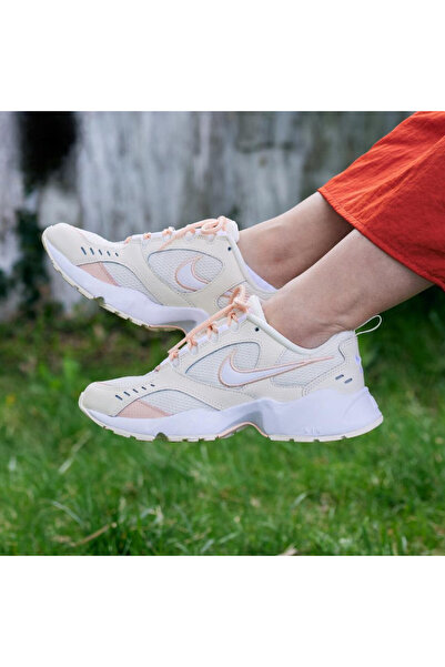 Nike Wmns Air Heights Women's Running Shoes Sportie