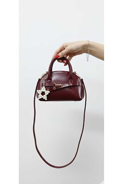 ÇANTA Cantamella Bordo, İnci Charm Hediyeli küçük boy el kol ve omuz çantası