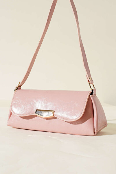 Tesettür Diyarı Geantă din piele lăcuită cu capac magnetic - Pudra