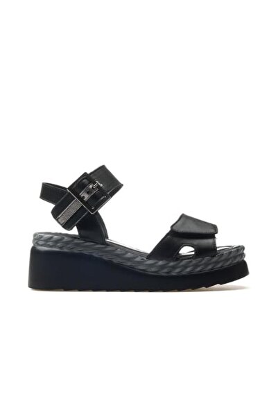 Venüs 2512303Y صندل جلدي نسائي