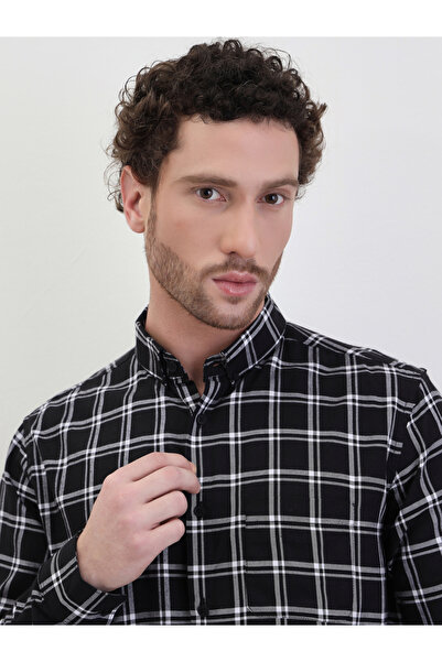 Styli Checked Regular Fit Spread Collar Shirt