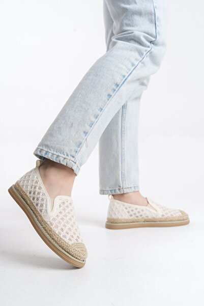 FEMME Γυναικεία αθλητικά παπούτσια με ψηλή σόλα Larisa Δαντελένια αθλητικά πα...