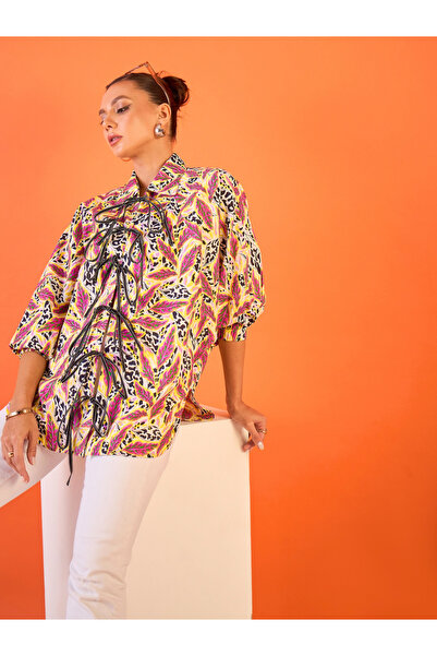 Uptownie By Styli قميص طويل برباط أمامي متعدد الطبعات