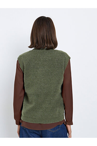 Styli Olive Fleece Knit Sleeveless Vest
