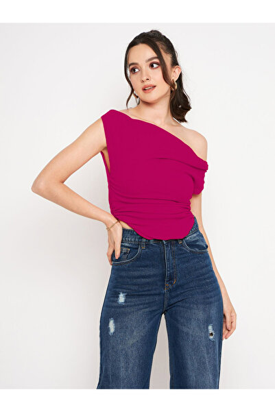 Uptownie By Styli Burgundy Stretchable Fitted Crop Top