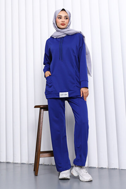 İmajButik Σκούρο μπλε ζευγάρι χιτζάμπ με δύο κλωστές και ετικέτα στο μπροστινό μέρος