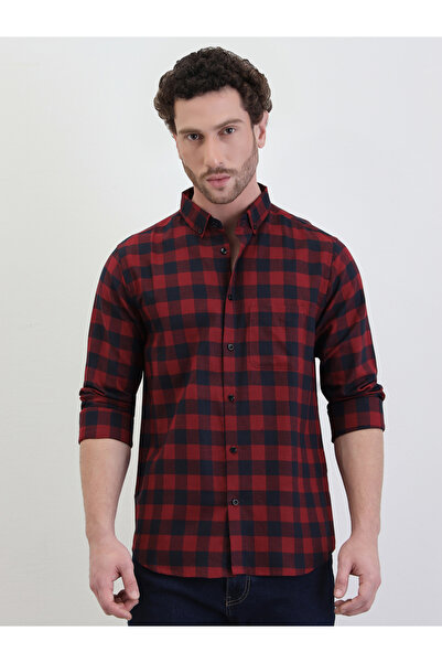 Styli Men Red Checked Spread Collar Shirt