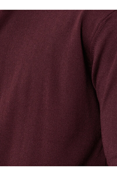 Styli Maroon Turtleneck Sweater