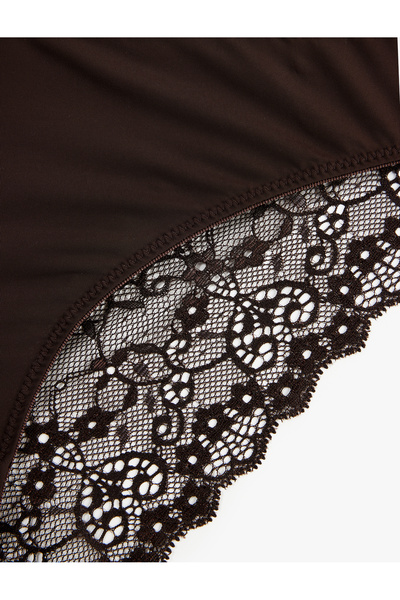 Koton Βραζιλιάνικο εσώρουχο με δαντέλα στην πλάτη