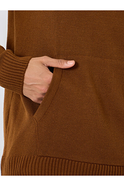 Styli Coffee Brown Knit Oversized Hoodie