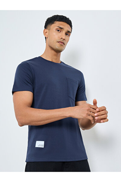 Styli Navy Blue Solid Crew Neck T-Shirt