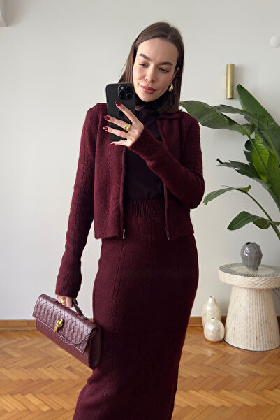 MAGARDE Zippered Skirt Knitwear Set - Burgundy