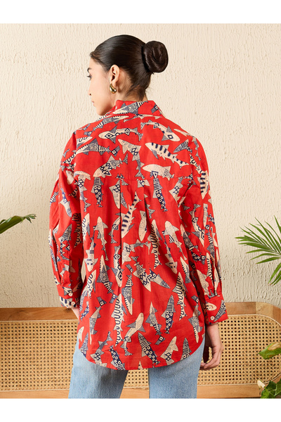 Uptownie By Styli Red Shark Print Drop Hem Shirt