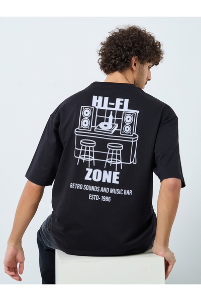 Styli Black Graphic Print Oversized Crew Neck T-Shirt