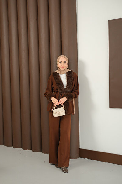 LOCCO Women's Plush Detail Knitwear Set Brown