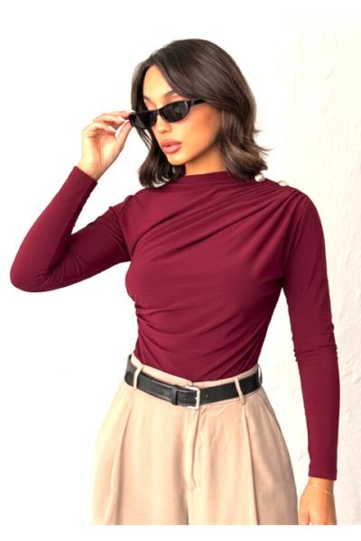 MELA ROSSA Women's Burgundy Boat Neck Shoulder Buttoned Long Sleeve Sandy Fabric Blouse