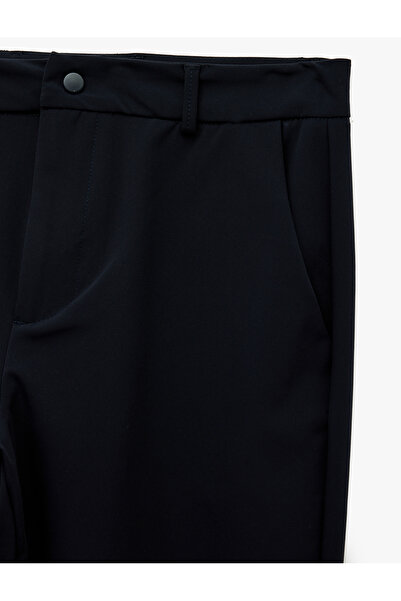 Koton Regular Fit Pocketed Snap Button Fabric Trousers