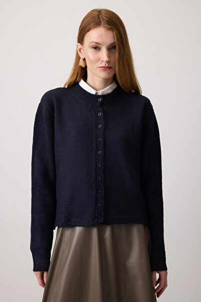 Touché Privé Buttoned Basic Knit Cardigan