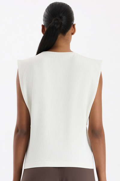 COMEUP Corded Fabric Sleeveless T-Shirt Off White