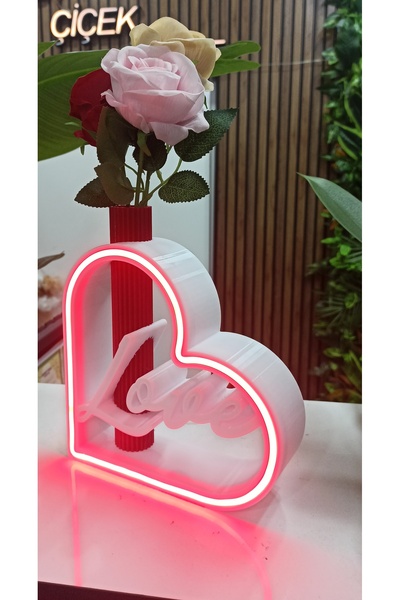 Neon Love Yazılı Kalp LED Işıklı Dekor & Çiçeklik Vazo Tasarım