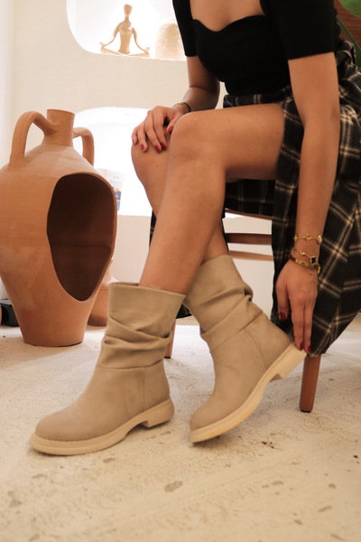Yula Fashion Shoes Chelby Bej Süet Dikişli Taban Körüklü Günlük Kadın Botu