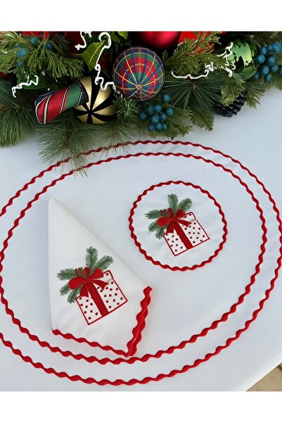 Matis Home Line Holly Jolly Gift Box Set