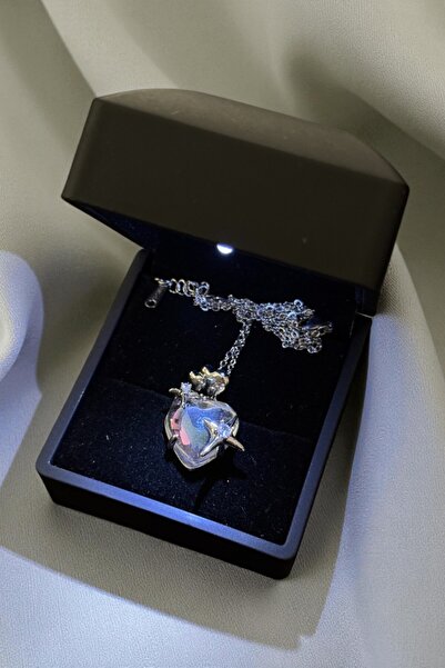 Aşkın İncisi Kadın Özel Işıklı Kutulu Kalp Model Çelik Kolye Gümüş Zincirli Sevgiliye Anneye Arkadaşa Hediye