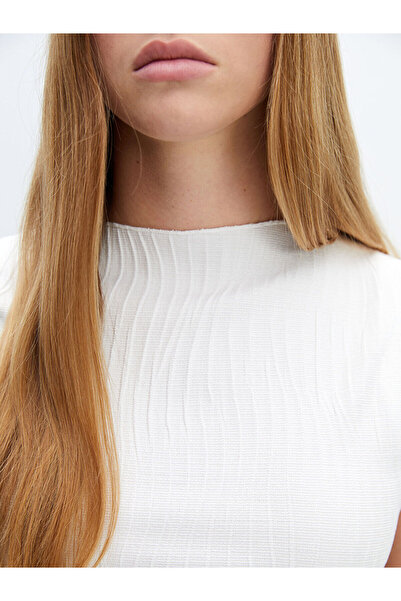 LC Waikiki Lcw Vision Ecru Crew Neck Textured Women's Blouse