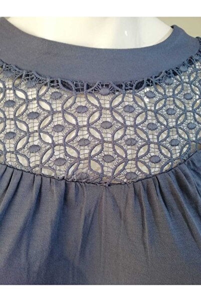 MEGHAN L.A Bluză din țesătură moale și elastică cu detaliu din dantelă în față