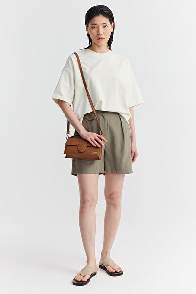 PAULMARK Women's Pleated Detailed Shorts