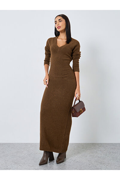 Styli Brown Knit Long Sleeves Maxi Dress