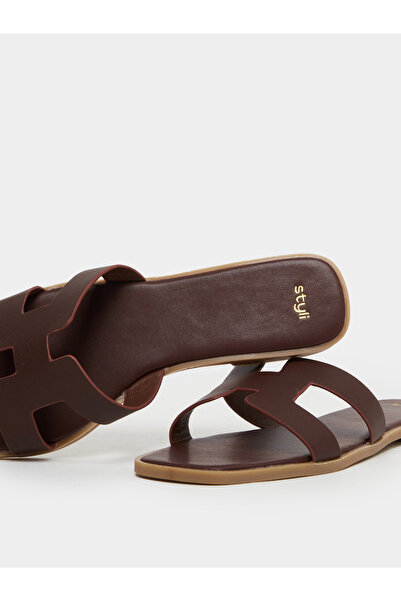 Styli Women Coffe Brown Plain H Upper Flat Sandals