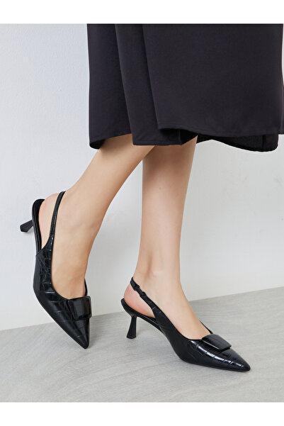 Styli حذاء بكعب مفتوح من الخلف ذو ملمس أسود