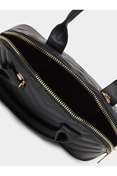 Styli Women Black V Quilted Handbag