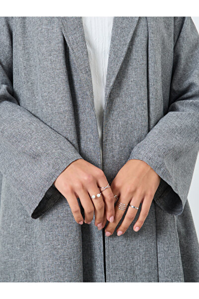 Styli Open Front Notch Label Collar Abaya