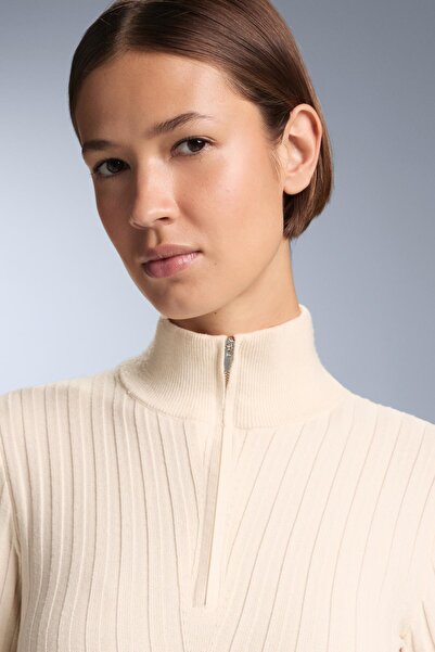 Oysho Thermal base layer rib knit T-shirt