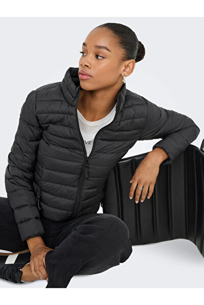 ONLY Onltahia Lw Quilted Jacket Otw Noos