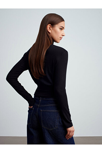 Dilvin 32190 Long Sleeve Snap Top-Black