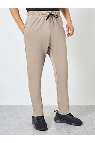 Styli Men Khaki Slim Fit Joggers