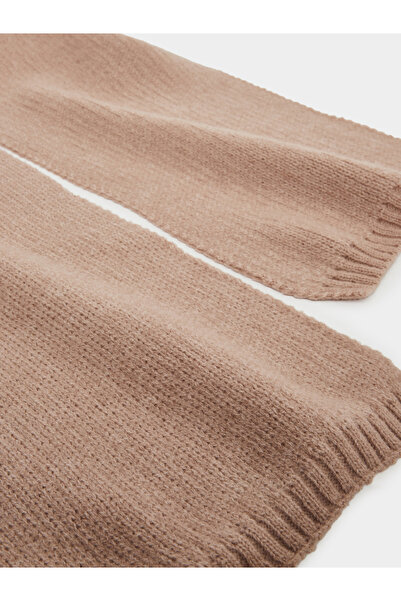 Styli Women Knitted Scarf