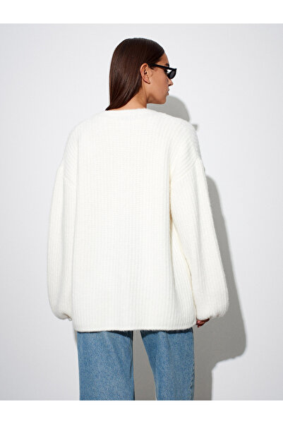 Dilvin 60991 Soft Textured Flowy Knit Cardigan-Ecru