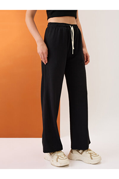 Globus By Styli Black Mid-Rise Stretchable Straight Fit Trousers
