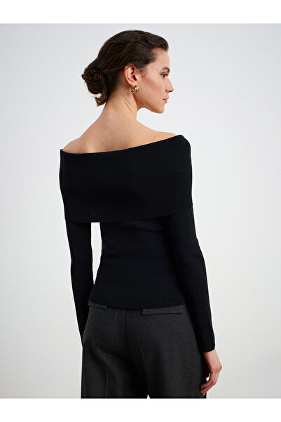 Dilvin 10820 Off-The-Shoulder Bow Detail Top-Black