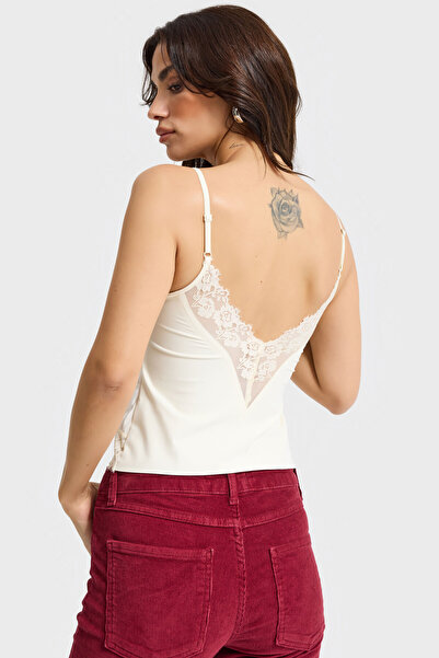 its basic Women's Ecru Color Thin Strap Padded Lace Detailed Design Bustier Blouse