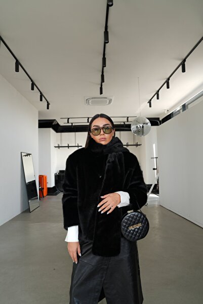 Özge Özgenç Self-Furled Fur Coat