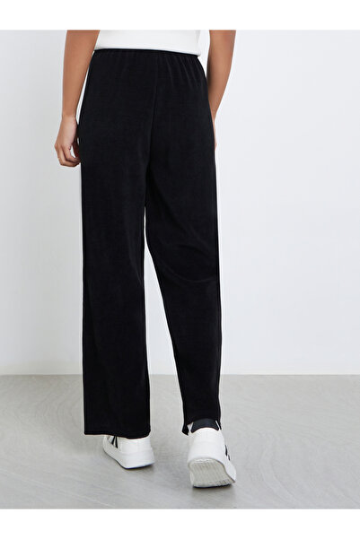 Styli Women Black Straight Leg Corduroy Pants