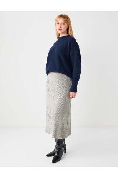 Jimmy Key Beige Regular Waist Pleated Soft Textured Knitted Midi Skirt